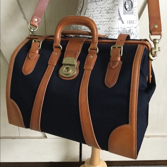 fossil leather travel bag
